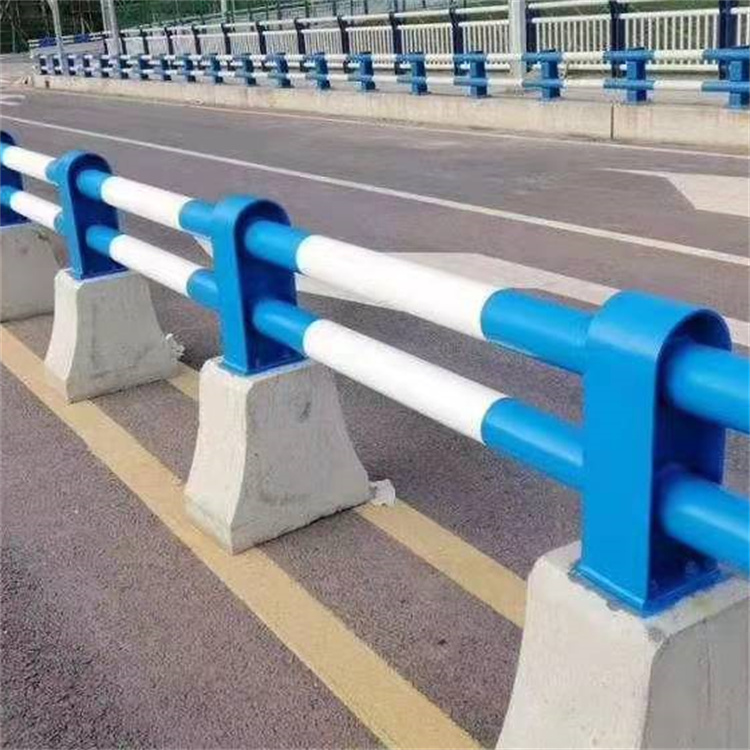 泸州水泥墩防撞护栏